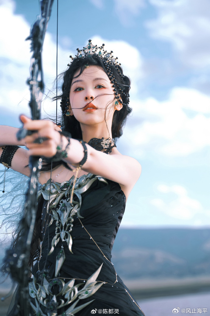 陈都灵游戏cg建模脸这组照片真的完全海地女战神来的真的不是游戏cg建模脸吗！ 