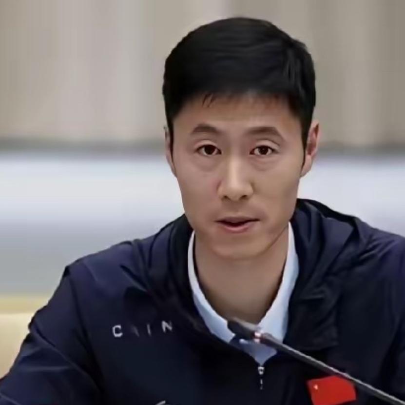 奥恰洛夫戳破真相：国乒统治力松动，罪魁祸首是 WTT！不是队员弱，不是教练差，而