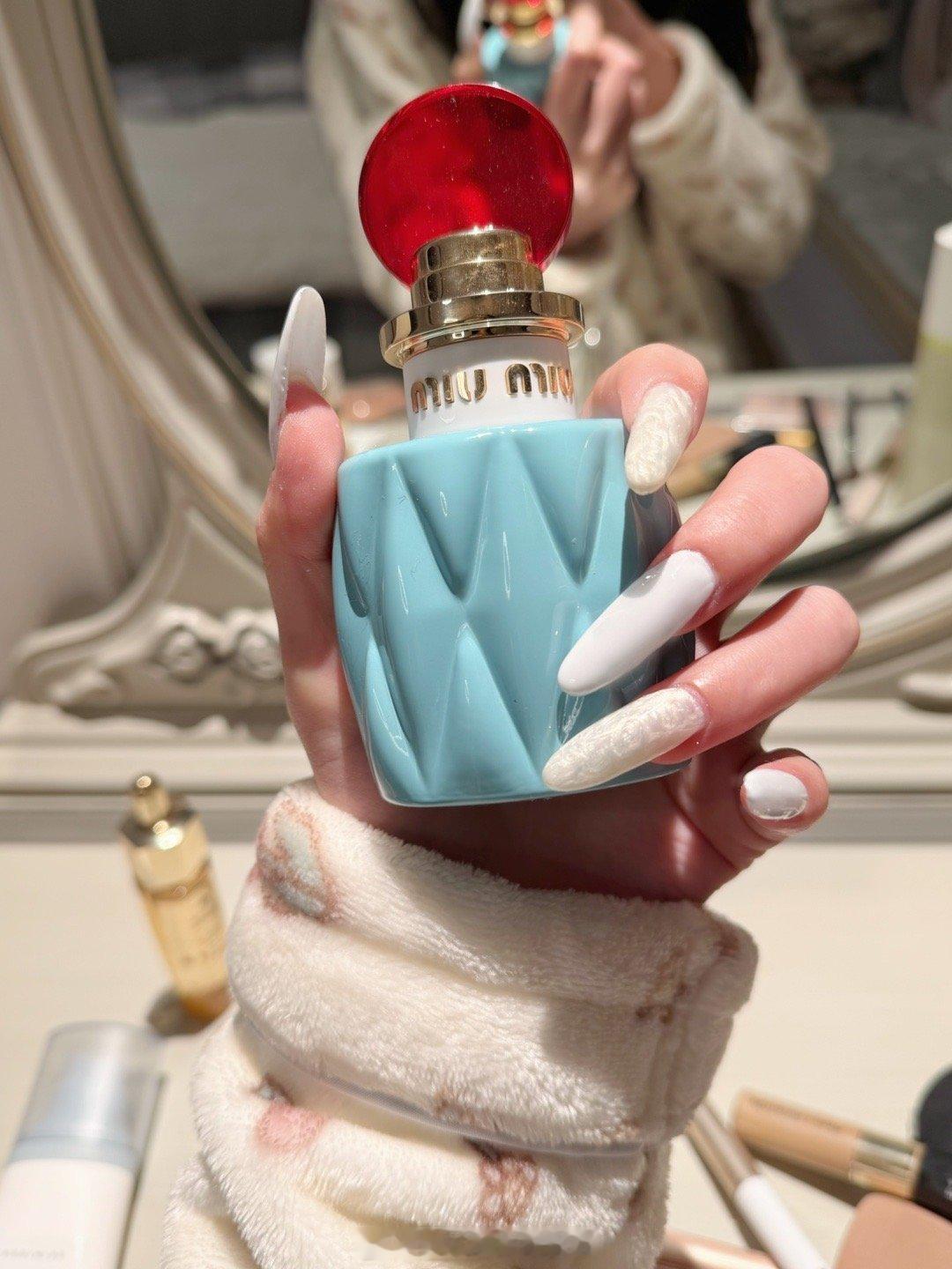 第一次给自己做指甲