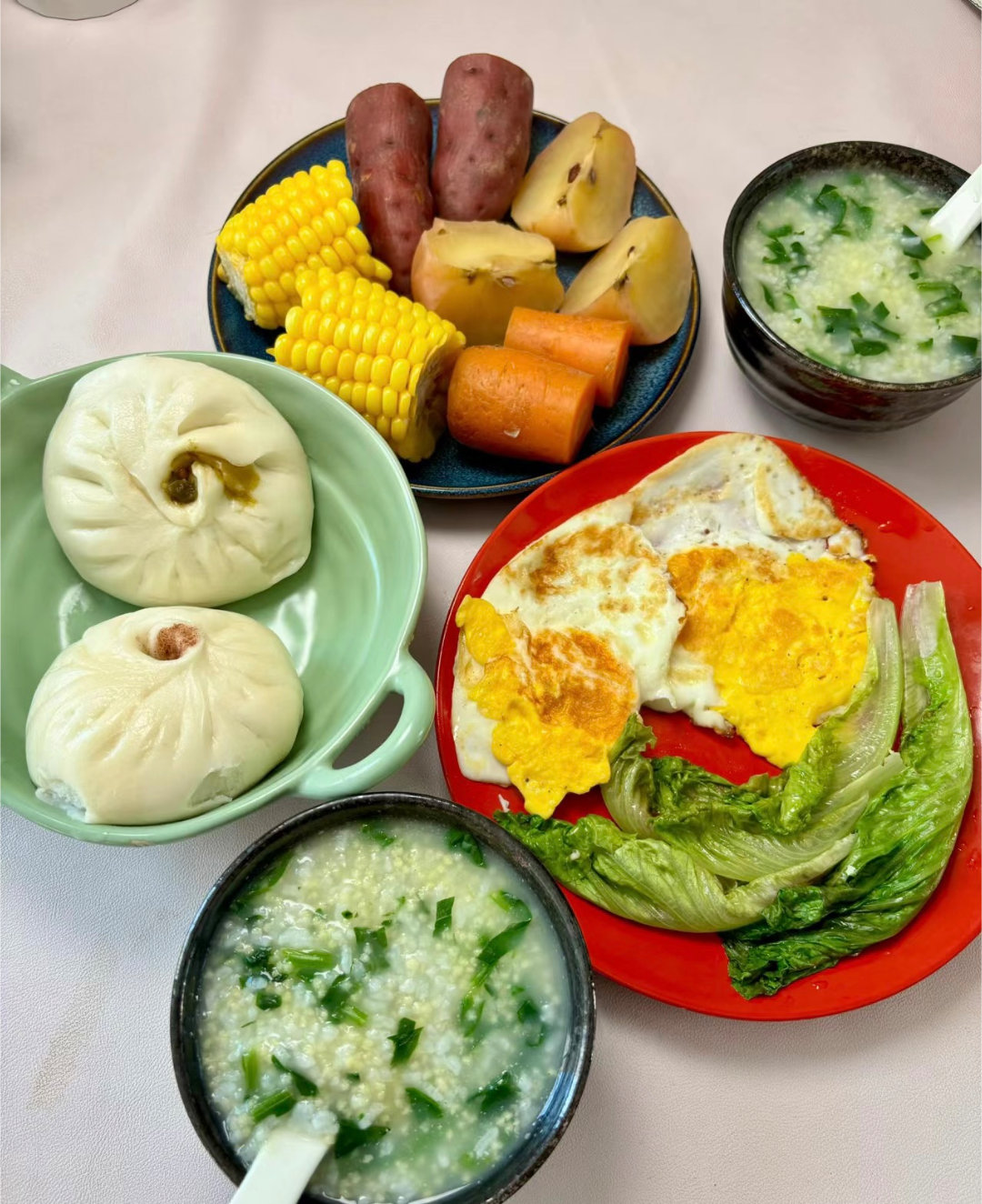 吃出健康，活出精彩！ 你的日常饮食指南🥣这份日常饮食指南，助你吃出健康，活出精