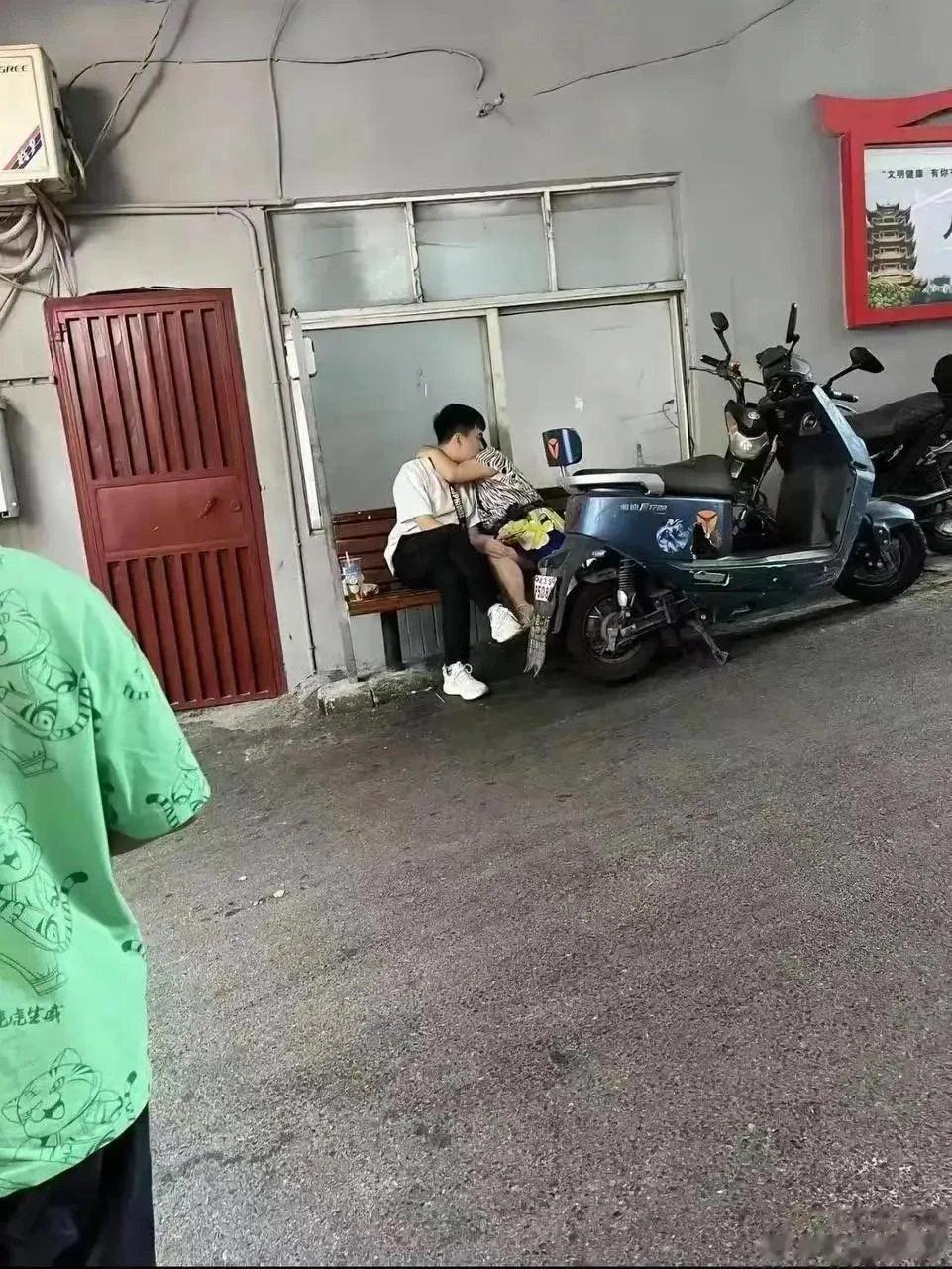 白蛇传我都能接受，可这……你们怎么看 ​​​