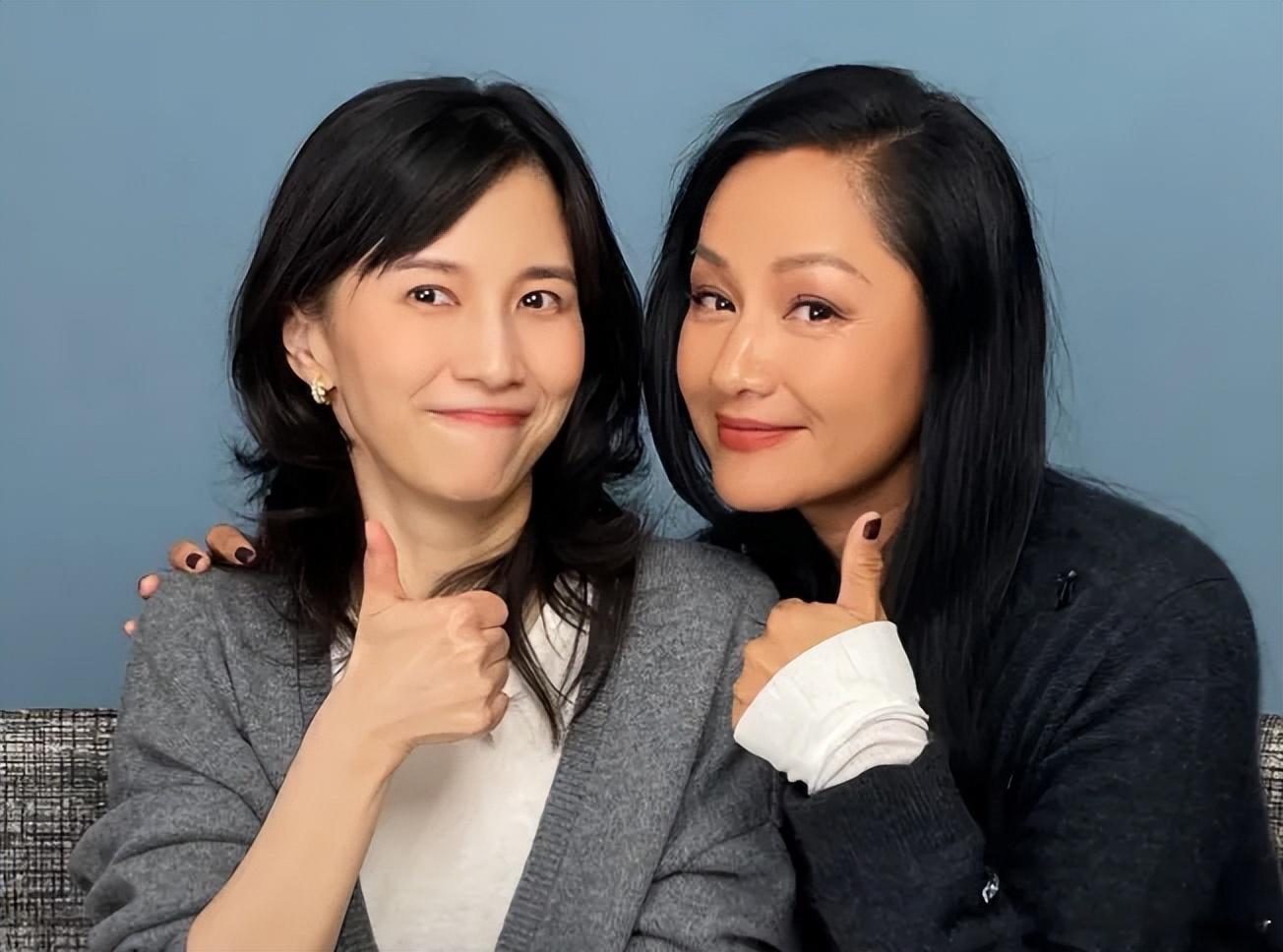 瞿颖说郑钦文见了我都要喊一声姐瞿颖聊网球名梗来了！节目里和papi酱趣味唠球，一