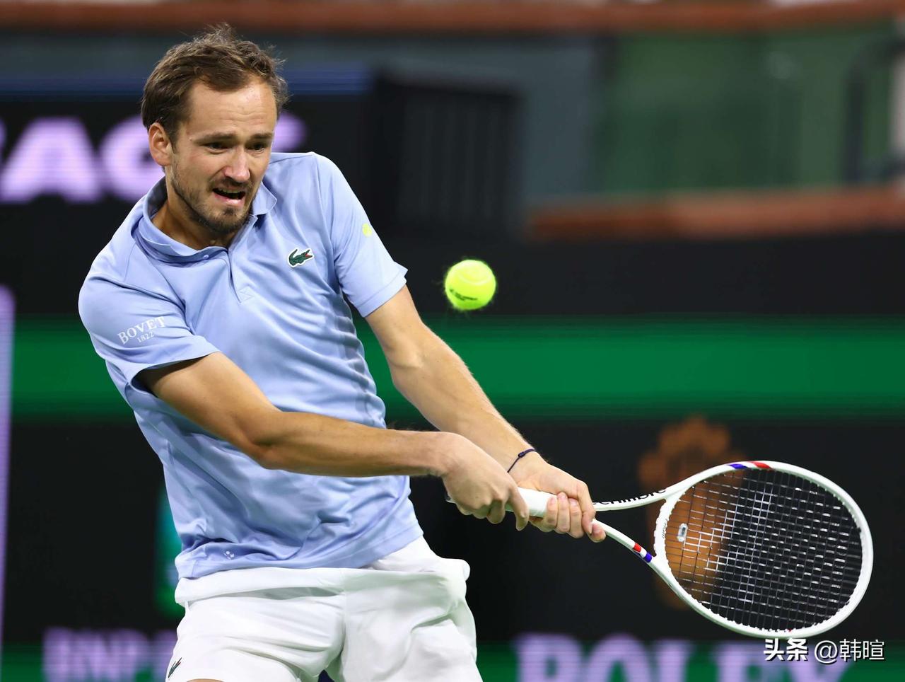 据国外媒体最新消息，刚刚获得印第安维尔斯大师赛男单亚军的梅德维德夫，在“赶场”迈