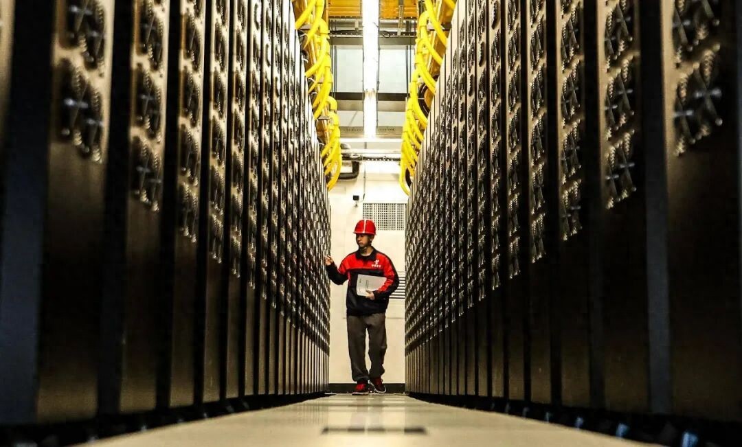 国家队重注，押出普惠算力“中国答案”