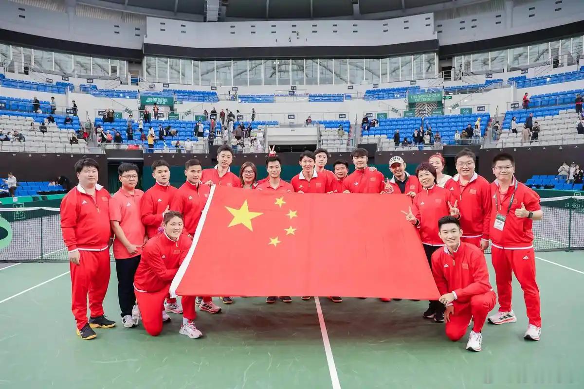 中国军团2026美网参赛名单女子单打正赛：√王欣瑜、张帅、王曦雨男子单打正赛：√
