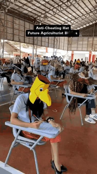 这就是菲律宾的诚信：大学考试戴“防偷看帽”，因为作弊已经太疯狂！菲律宾一所大学考