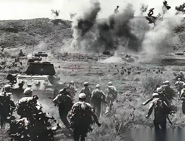 1950年志愿军团长范天恩带两千余人失联多日，由于私自率部赶入松骨峰战场竟然成了