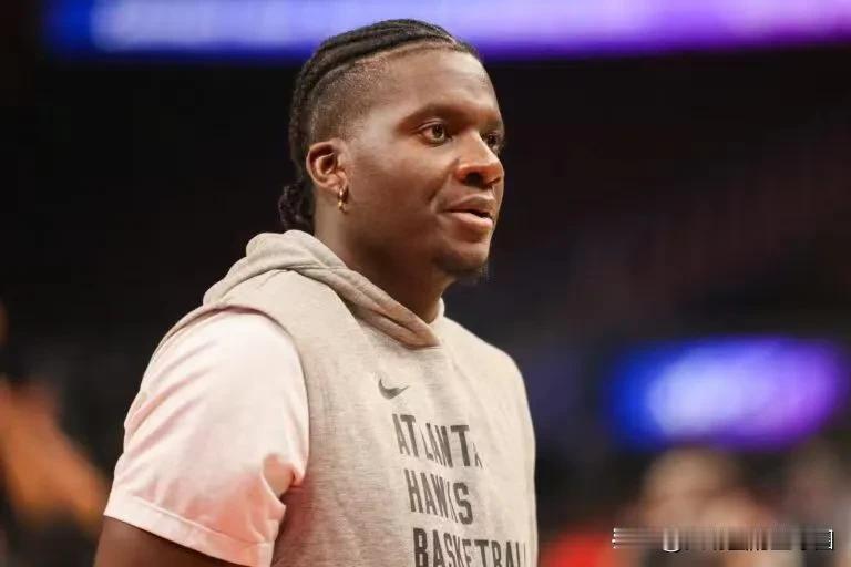 据NBA分析网作者肯尼斯泰佩的报道，老鹰本赛季34胜39负成为最令人失望的球队之