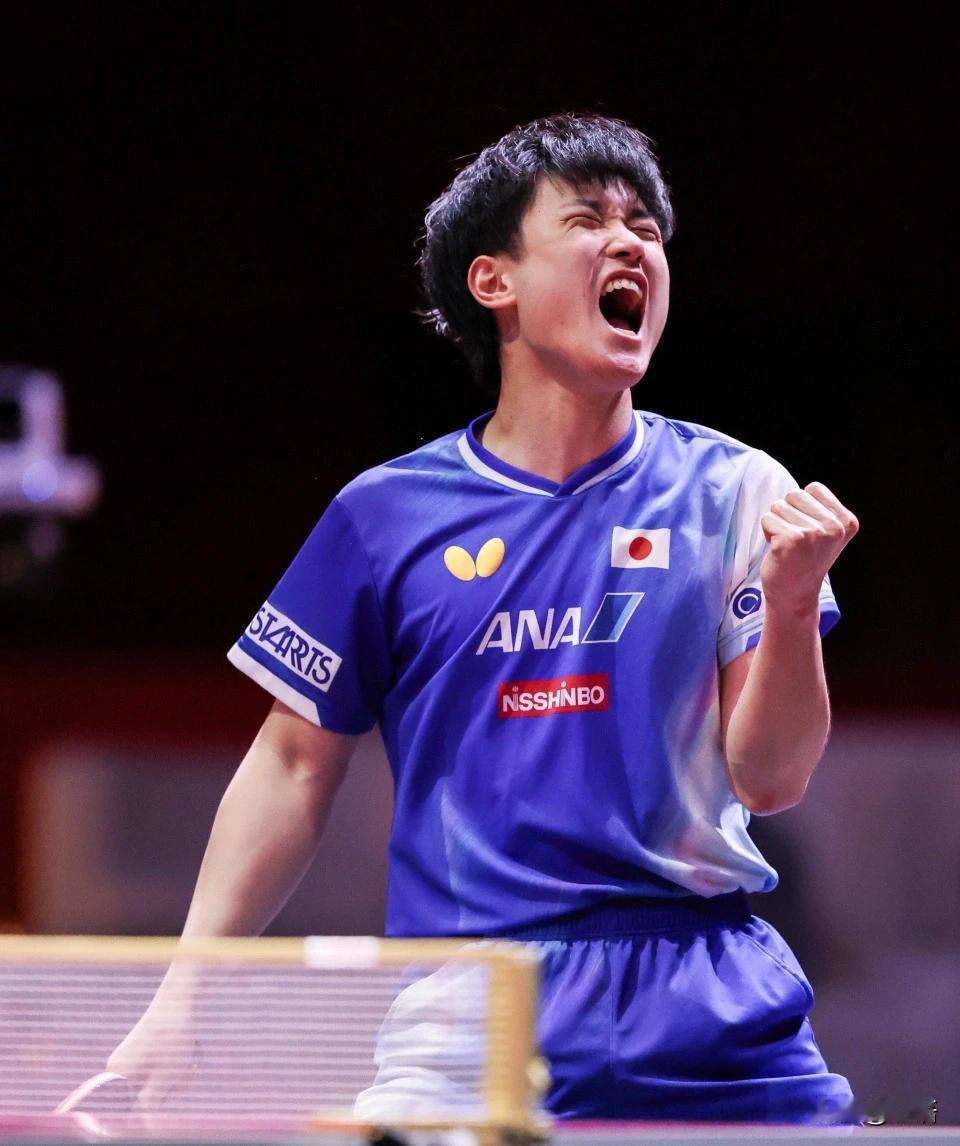 忘根断脉的祭祖路：张本智和的身份困局
 
凭什么让我滚出中国！2022年，加入日