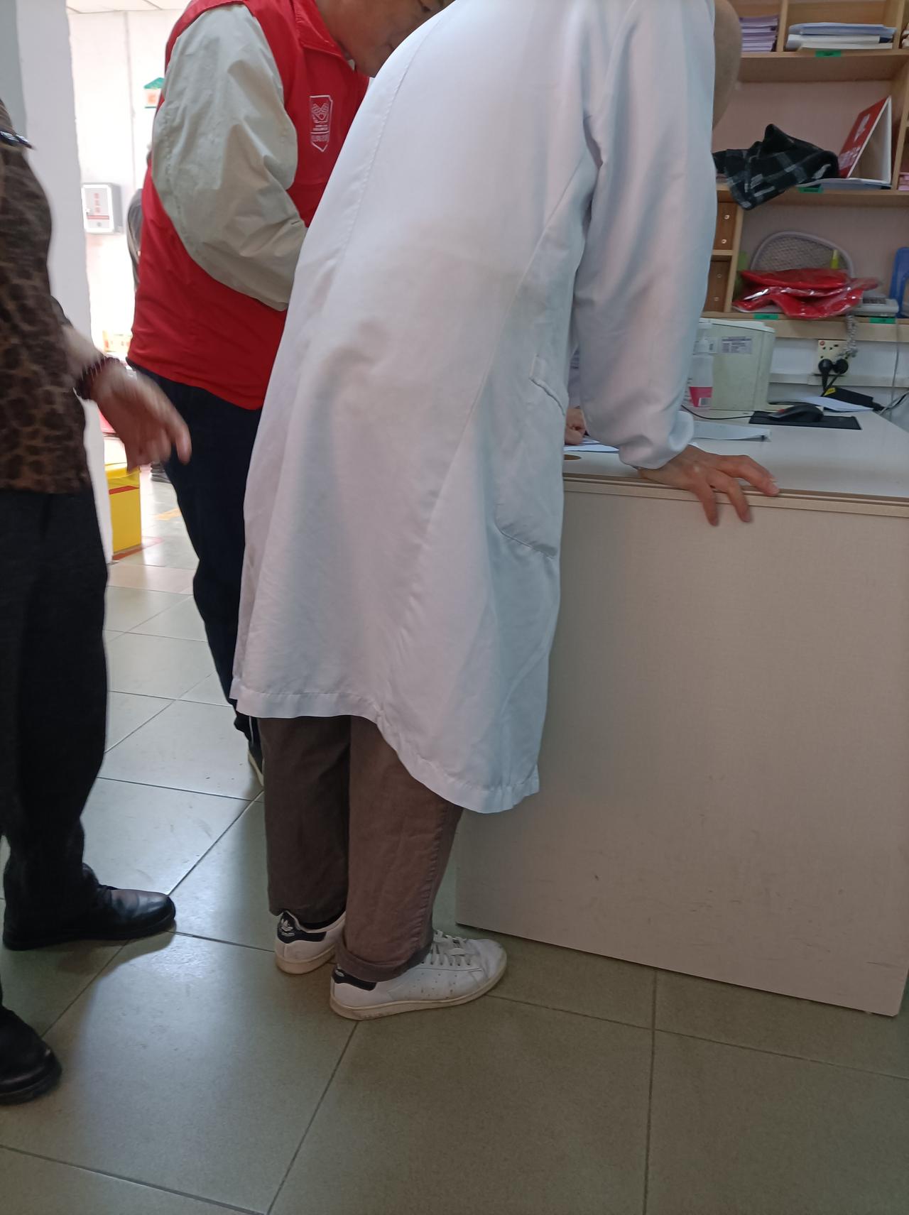 晒出你的本地生活又到了一年一度的老年人免费体检的日子，前几天接到社康医生的体检通