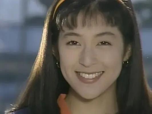 想当年大学选择日语专业就是因为小学的时候看了《东京爱情故事》，ラブストーリーは突
