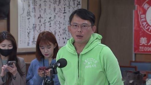 黄国昌力挺韩国瑜：不知道哪条规定说不在场要喊休息！
就韩国瑜唱名不候之争，民进党