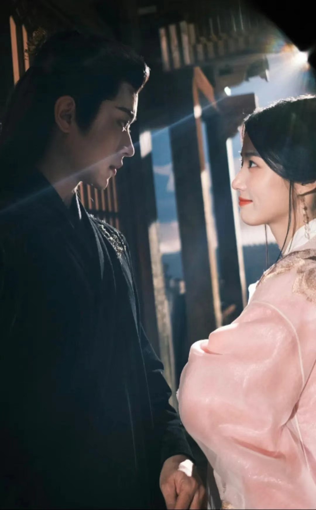 曝某对副cp在一起了最近火的剧副CP《云之羽》丞磊和卢昱晓  《逐玉》邓凯和孔雪