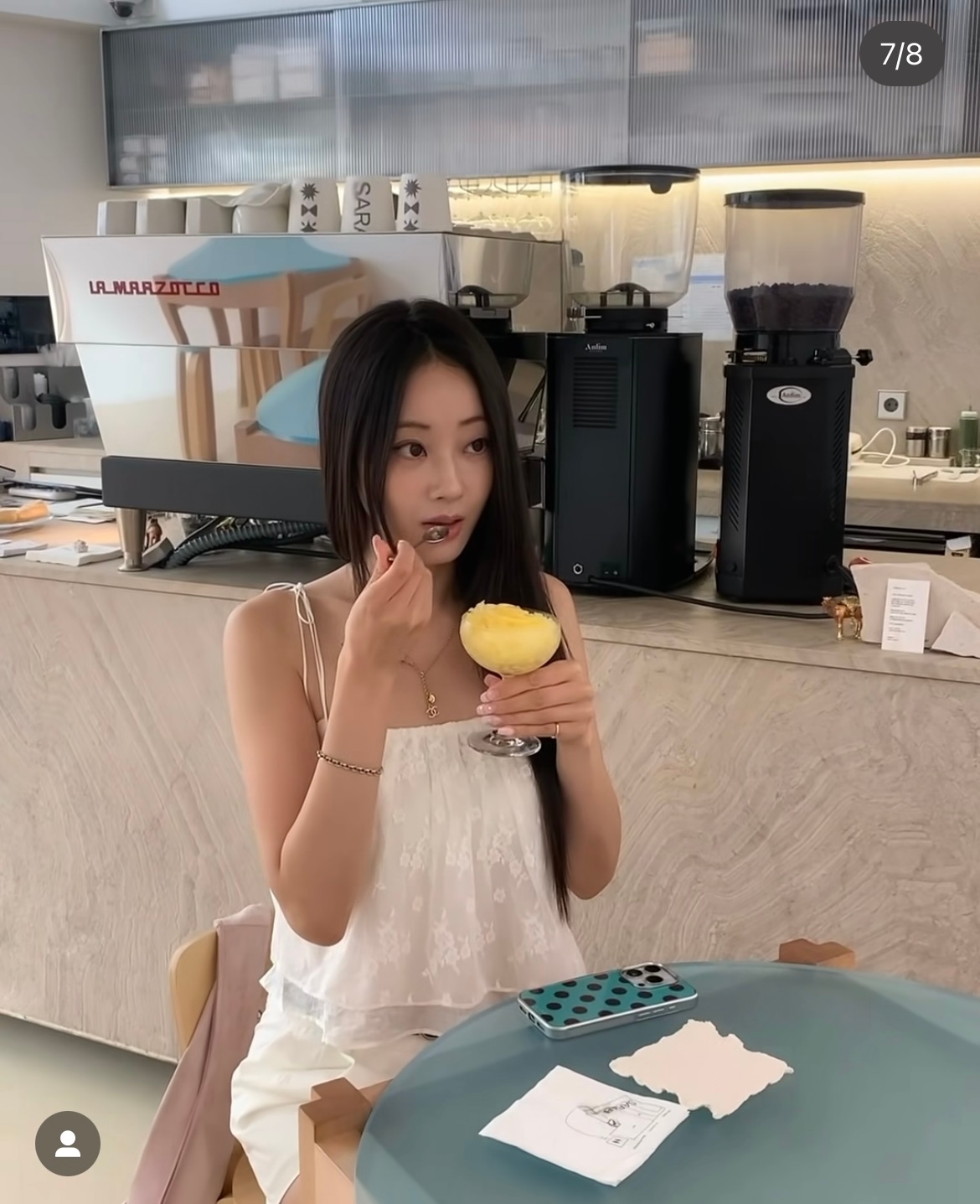 朴倞利媚眼女神朴倞利