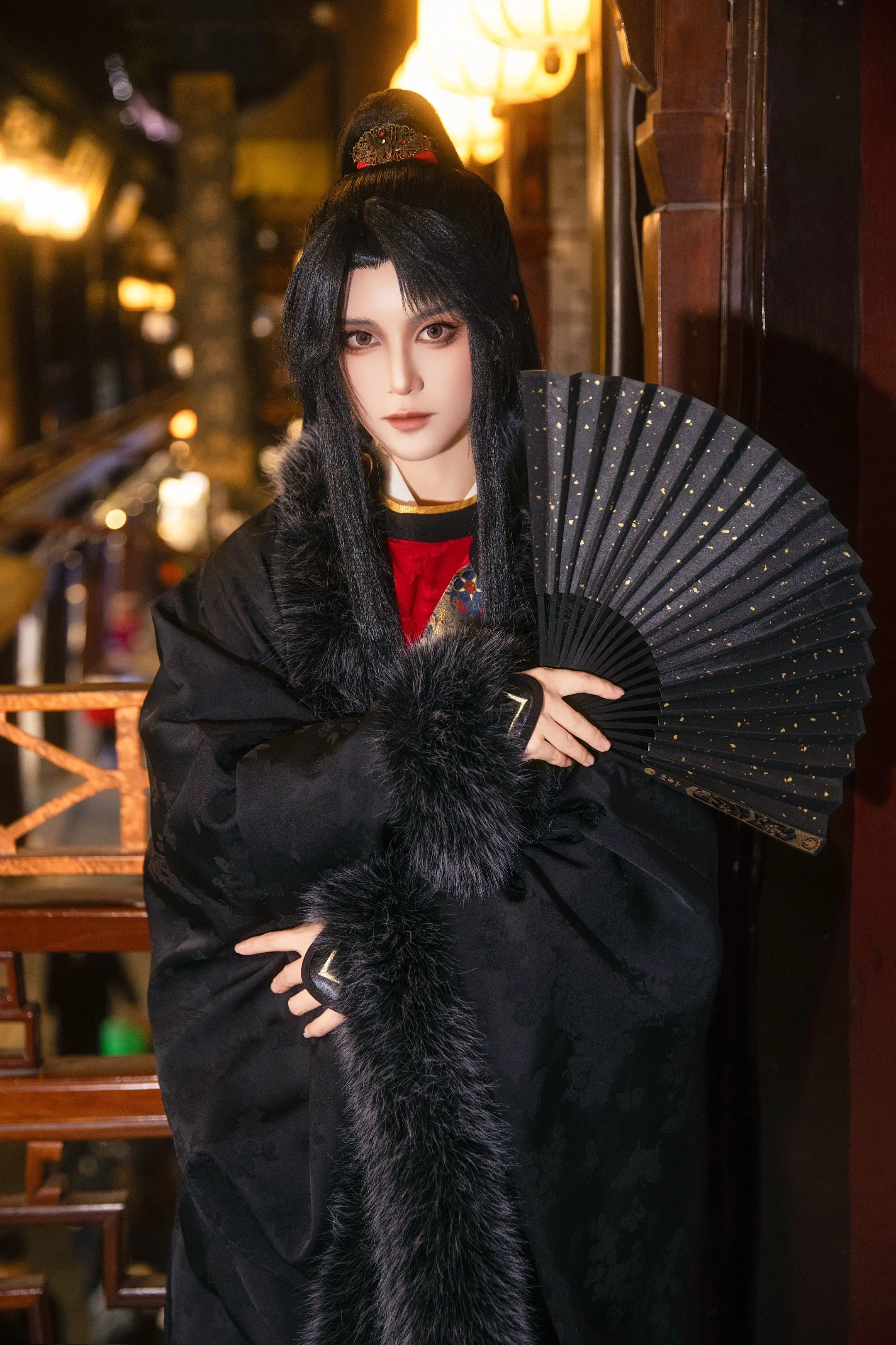 你好，准备过春节！豫园还没开灯的时候去拍了。