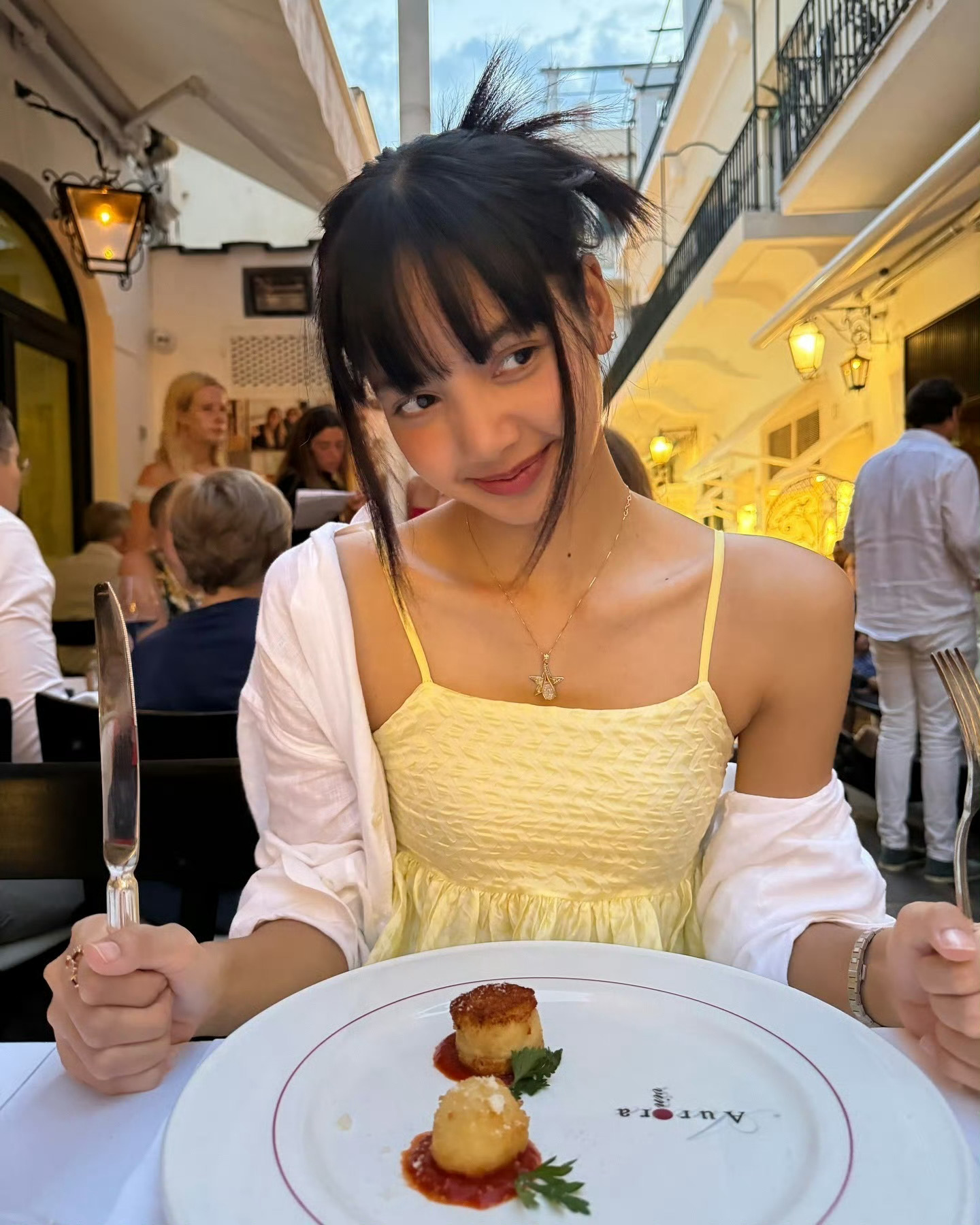 LISA  💛 Lisa 十周年见面会 【那年今日】240807 LISA 个