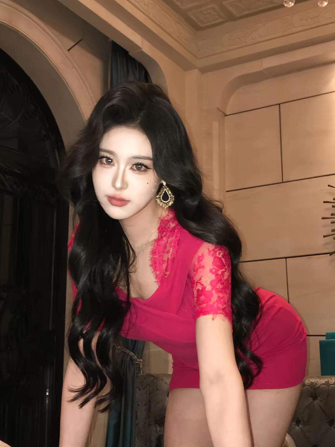 你说我是玫瑰花的刺 让人疯狂，更让人上瘾御姐