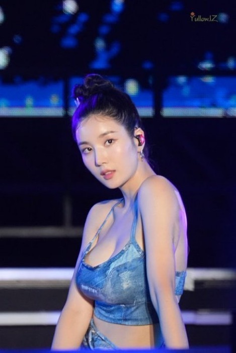 权恩妃真的身材完美，而且很懂怎么展示完美 ​​​