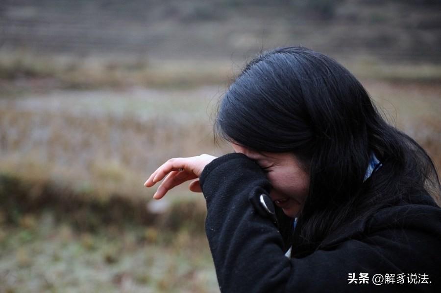 “这个妈更可恨！”贵州，已婚女子与情人同居，女子带12岁的女儿和他们一起生活。万