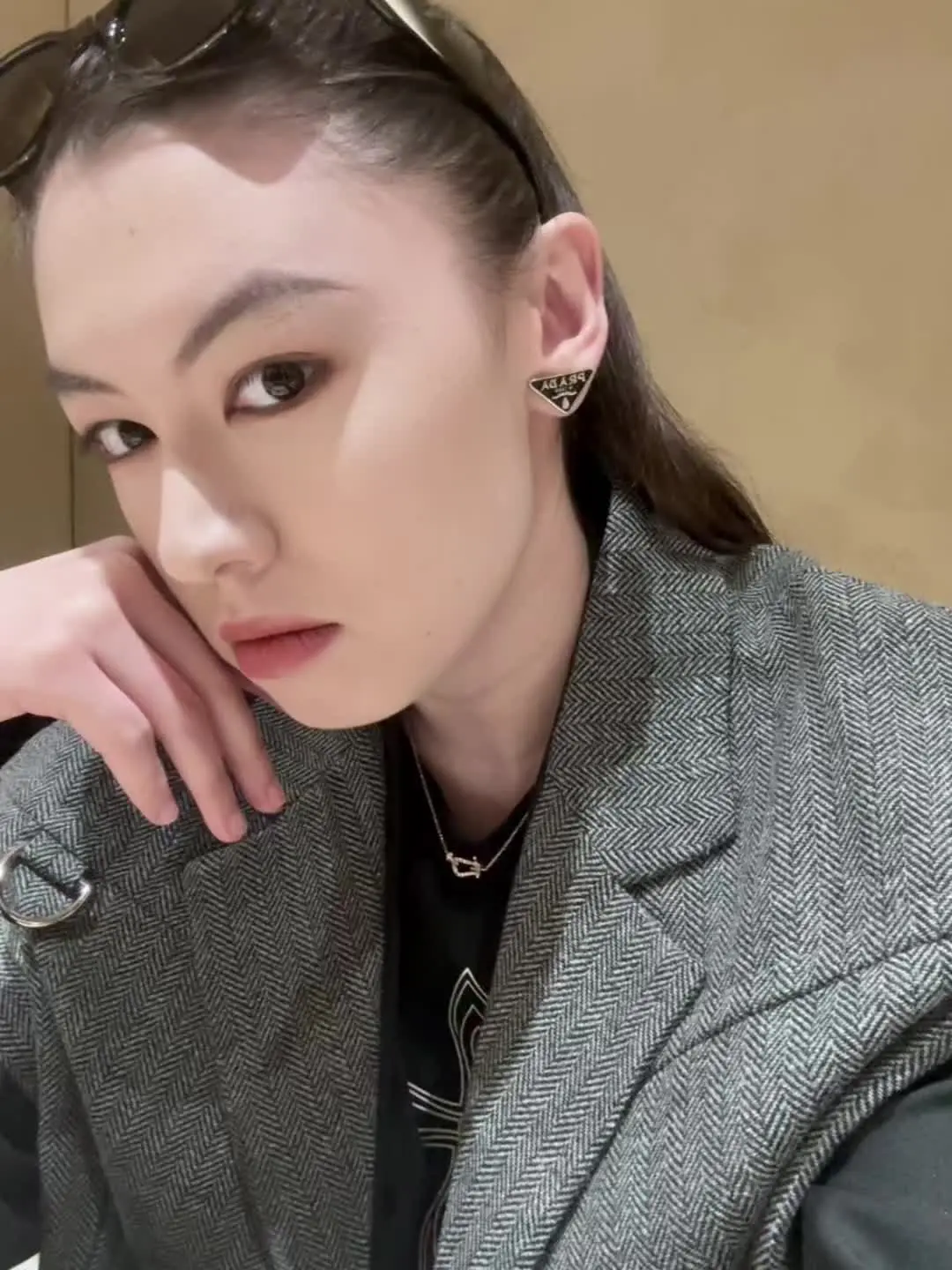 我说我爱自由 不喜欢被管被束缚 总是奇思妙想疯狂的事 如果有人陪我的话...