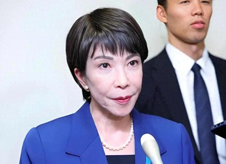 日本万万没想到，高市的愚蠢居然帮中国解决了两大问题。第一个，帮我们全中国人再次唤