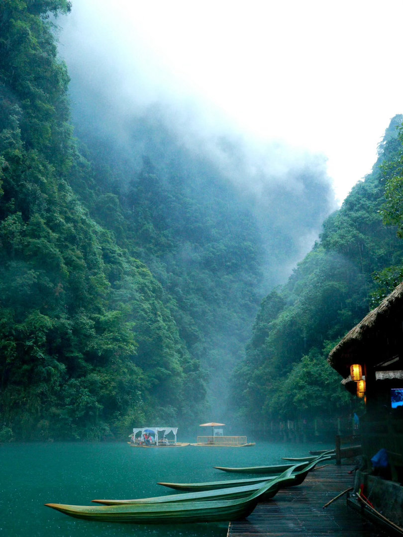 📍湖北恩施—“中国的仙本那”🏞️🫧不愧是被《国家地理》评为“中国最美的地方