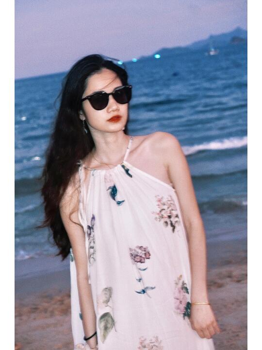 海边ootd | 享受当夏，是自由与热烈
