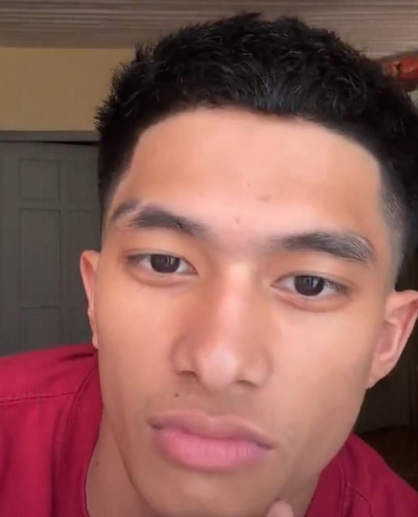 菲律宾男模 Paul Enriquez 在马尼拉时装周亮相后，在欧美社交媒体上彻