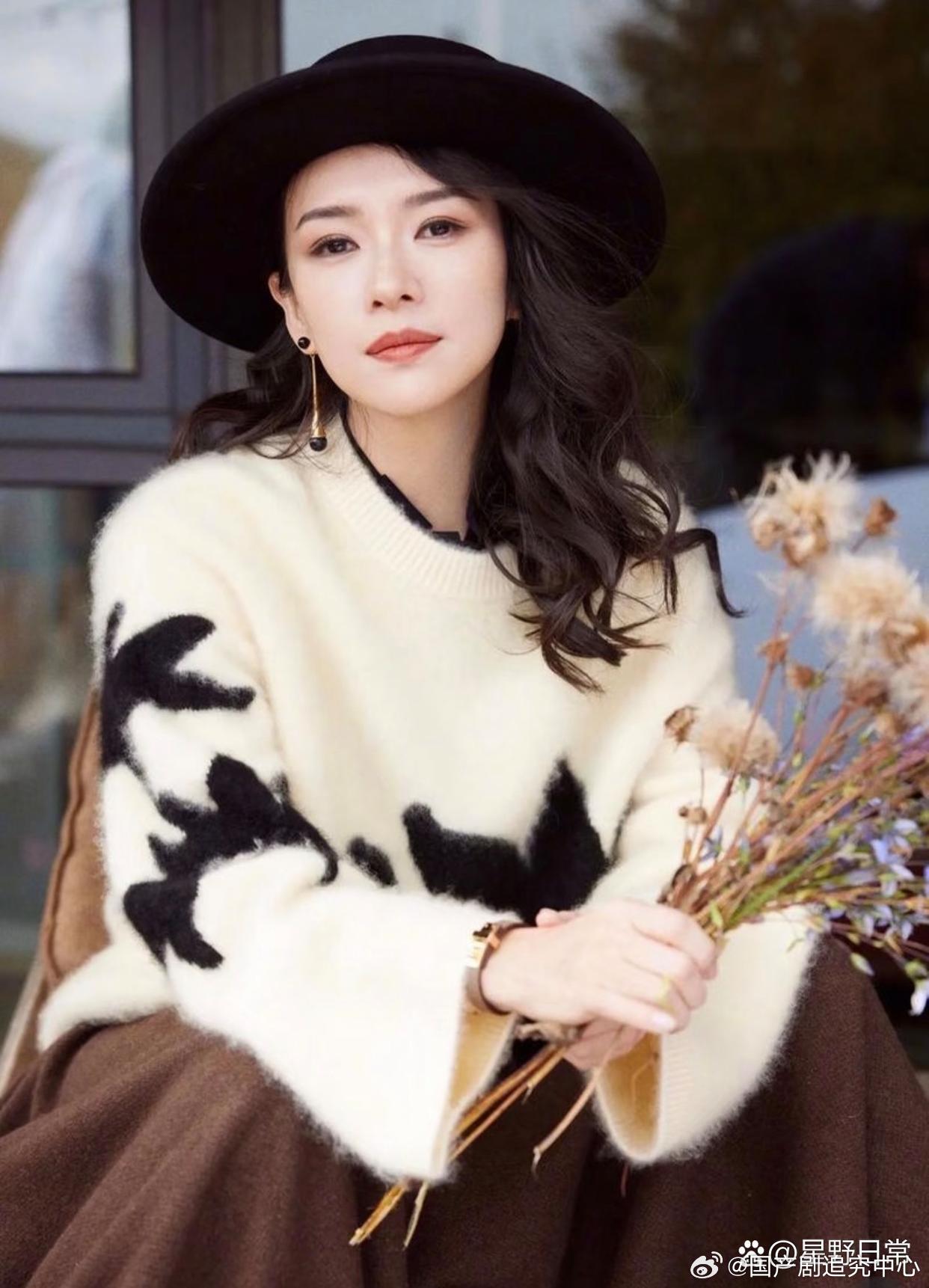 1. 章子怡并不想和前夫过多牵扯，网传放弃抚养权，也是为了迫使对方承担经济开销，