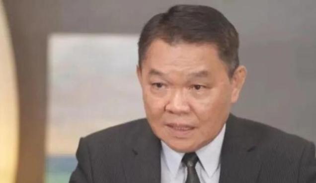 台湾名嘴黄征辉曾表示只要大陆接受两个条件，就可以接受和平统一，他提出的两个条件分