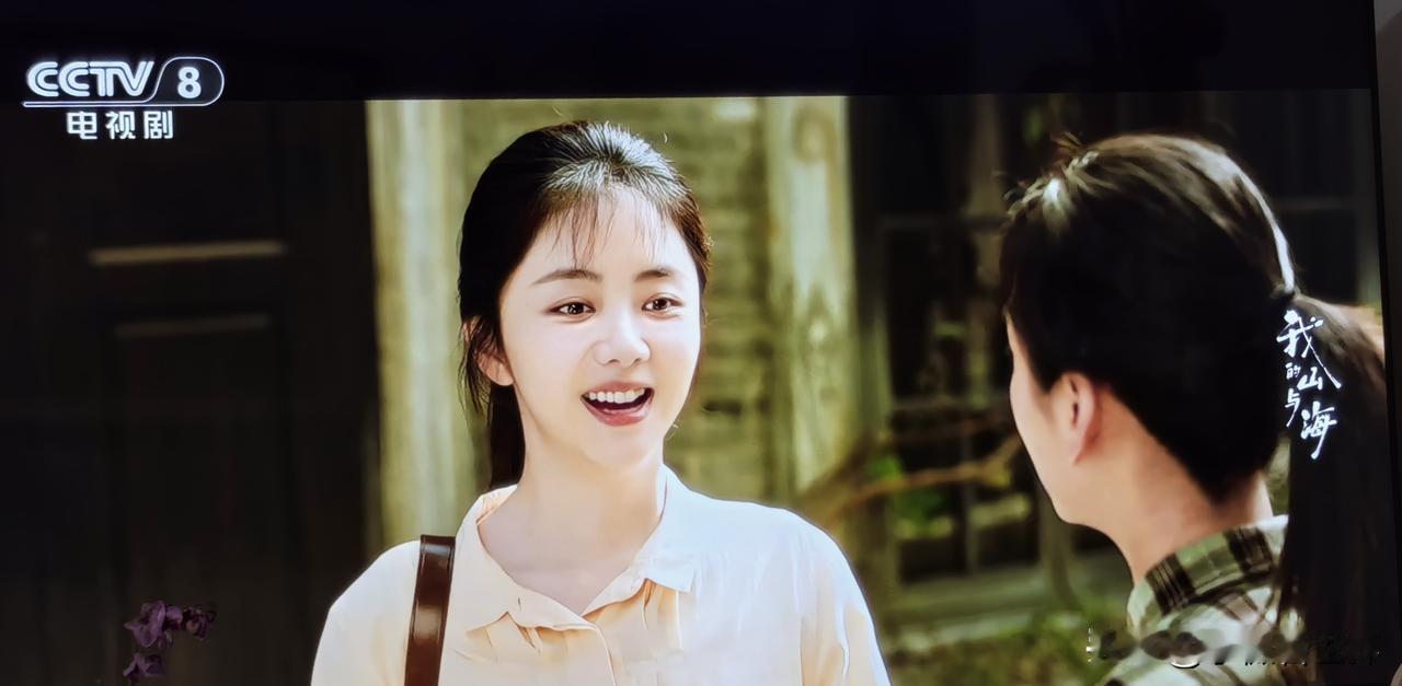 真是太倒霉了！这两个好朋友处处碰壁，工作丢了一个又一个，可是她们会屈服吗？

在