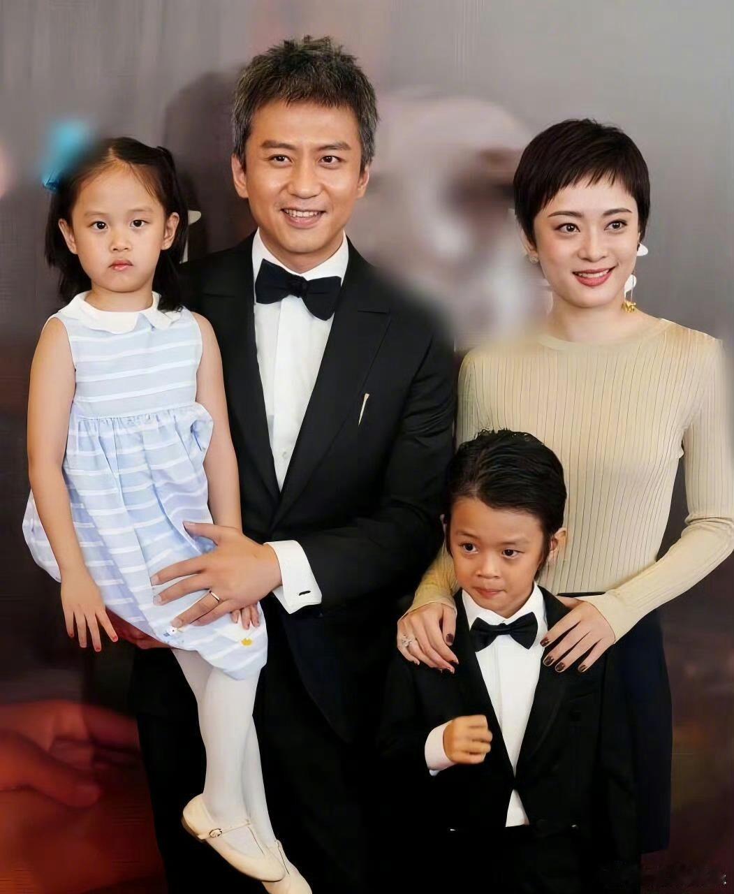 孙俪女儿甄嬛写真。孙俪女儿甄嬛写真果然安排上了 ，有这么漂亮可爱的女儿，让人羡慕