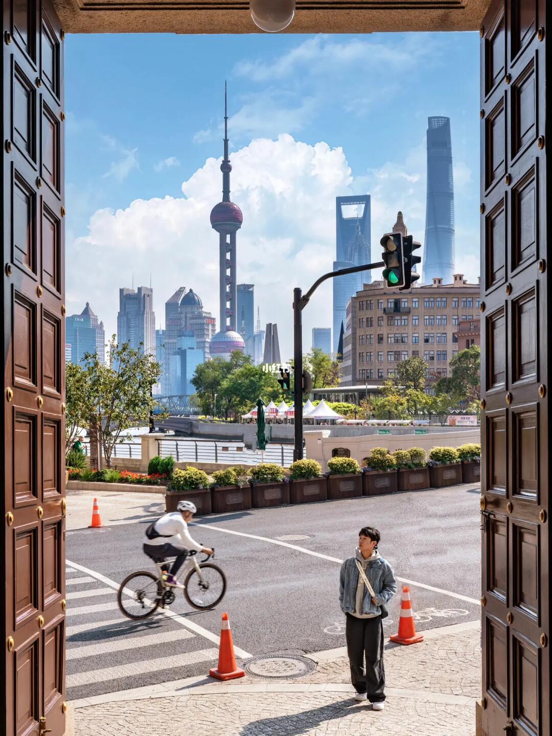 上海外滩｜这些免费机位被朋友圈问疯了‼📷