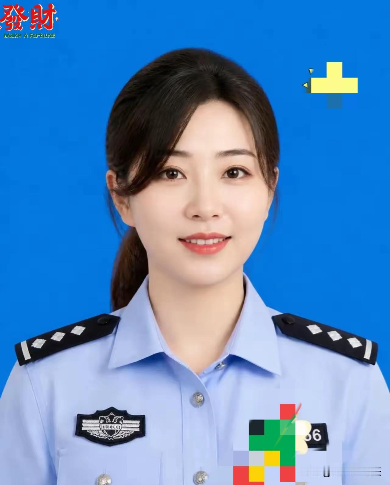 户籍女警房玲玲乔装成打工妹引诱猥亵嫌疑人现身，被对方拖行数米致骨裂也死死攥住对方