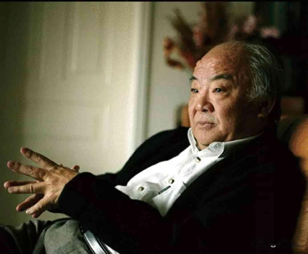 “北大新生入学前就开始‘攻略’老师，打听哪个给分高、哪个专业出路好？”听到这样的