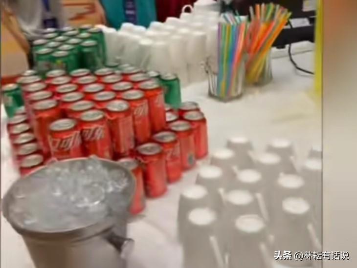 贵州茅台开股东大会没喝自家生产的白酒，喝可口可乐，股票怎么涨？