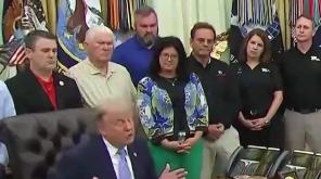 美国历任总统都想解决古巴问题，这次轮到我自然是义不容辞！

古巴问题确实困扰了美