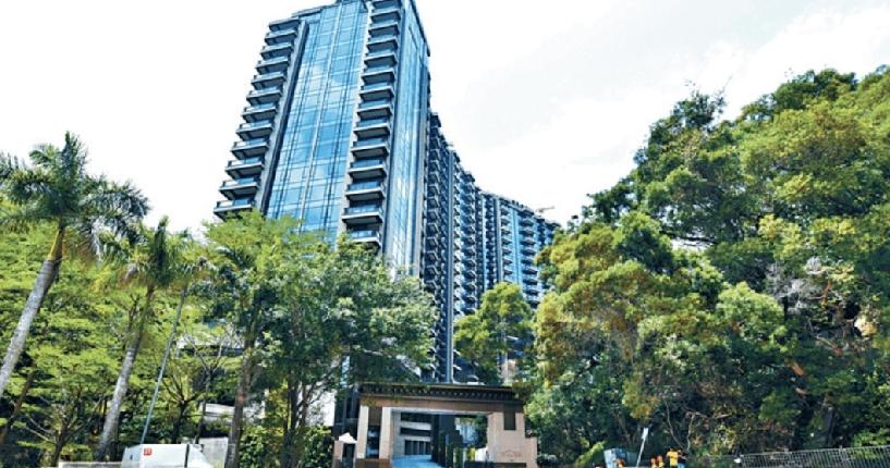 香港毕架山BEACON PEAK单位遭爆窃 男户主失约80万元珠宝首饰及现金。