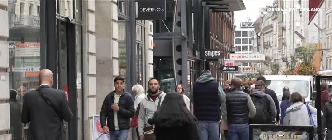 俄乌战争唤起了欧洲人的战争记忆，也让瑞士的民防地下堡垒再度成为关注焦点。早在19