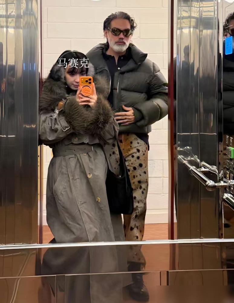 她开劳斯莱斯撞人，拒测酒驾！23岁财富谜团引爆澳洲！
 
悉尼凌晨，你想象不到，