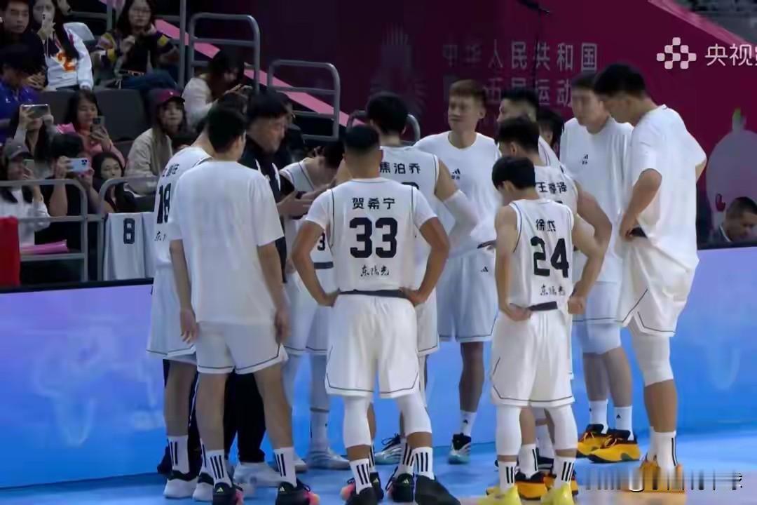 广东队16分大胜山东却暴露致命缺陷！面对四川和辽宁可能会吃亏

全运会广东队以8