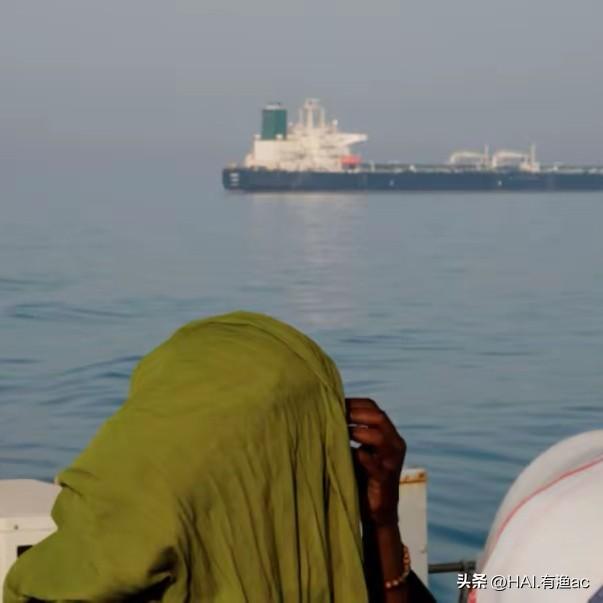 美伊中东战争，是打是和，处于十字路口

当前美伊冲突已进入第四周，局势正处在一个