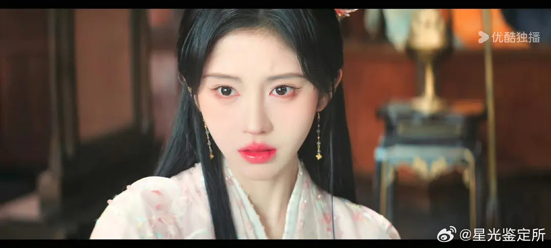 你们觉得月0到现在为止谁最吃亏？ 