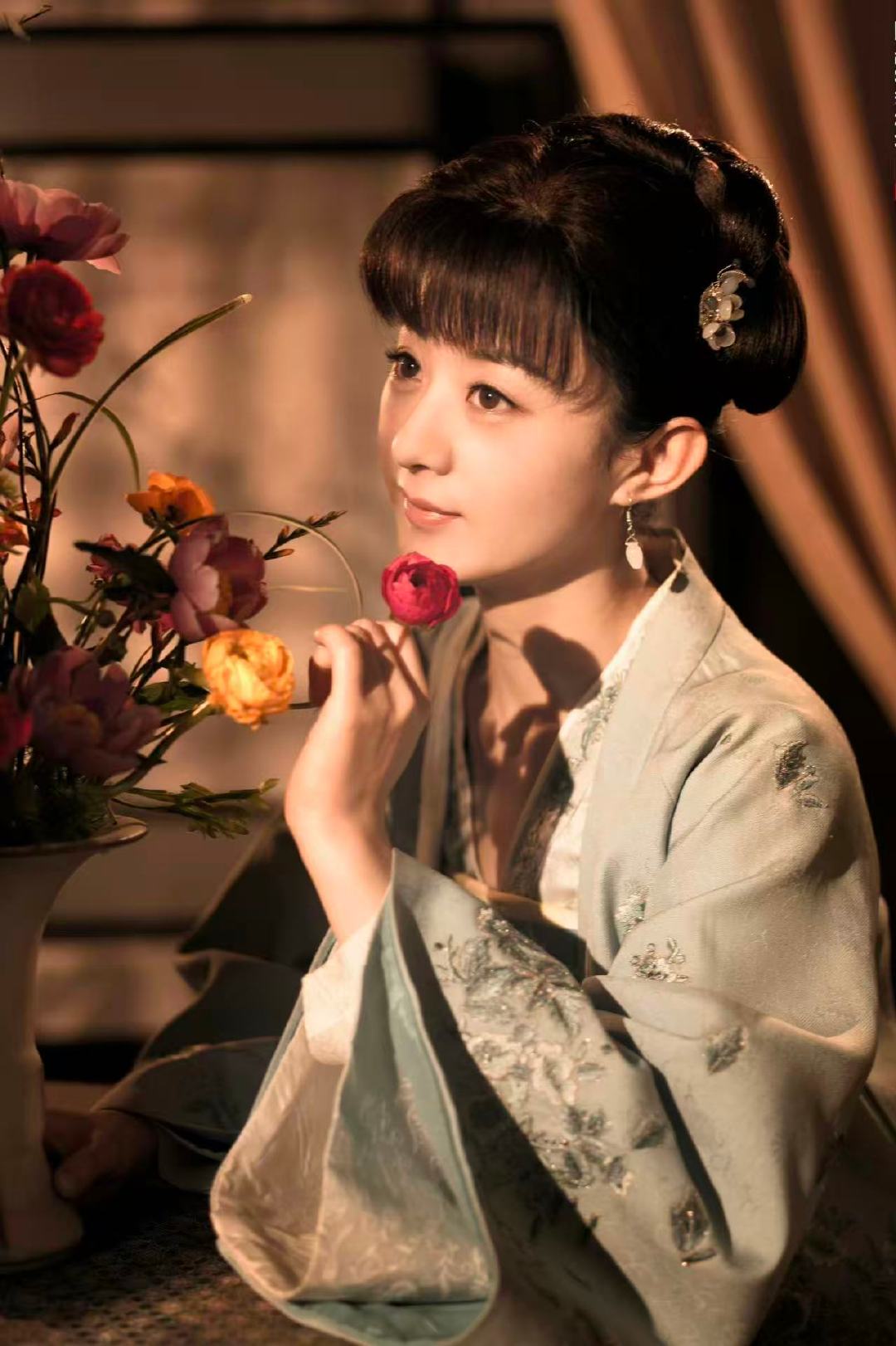 赵丽颖知否开播七周年赵丽颖盛明兰七周年赵丽颖主演的《知否知否应是绿肥红瘦》今日开