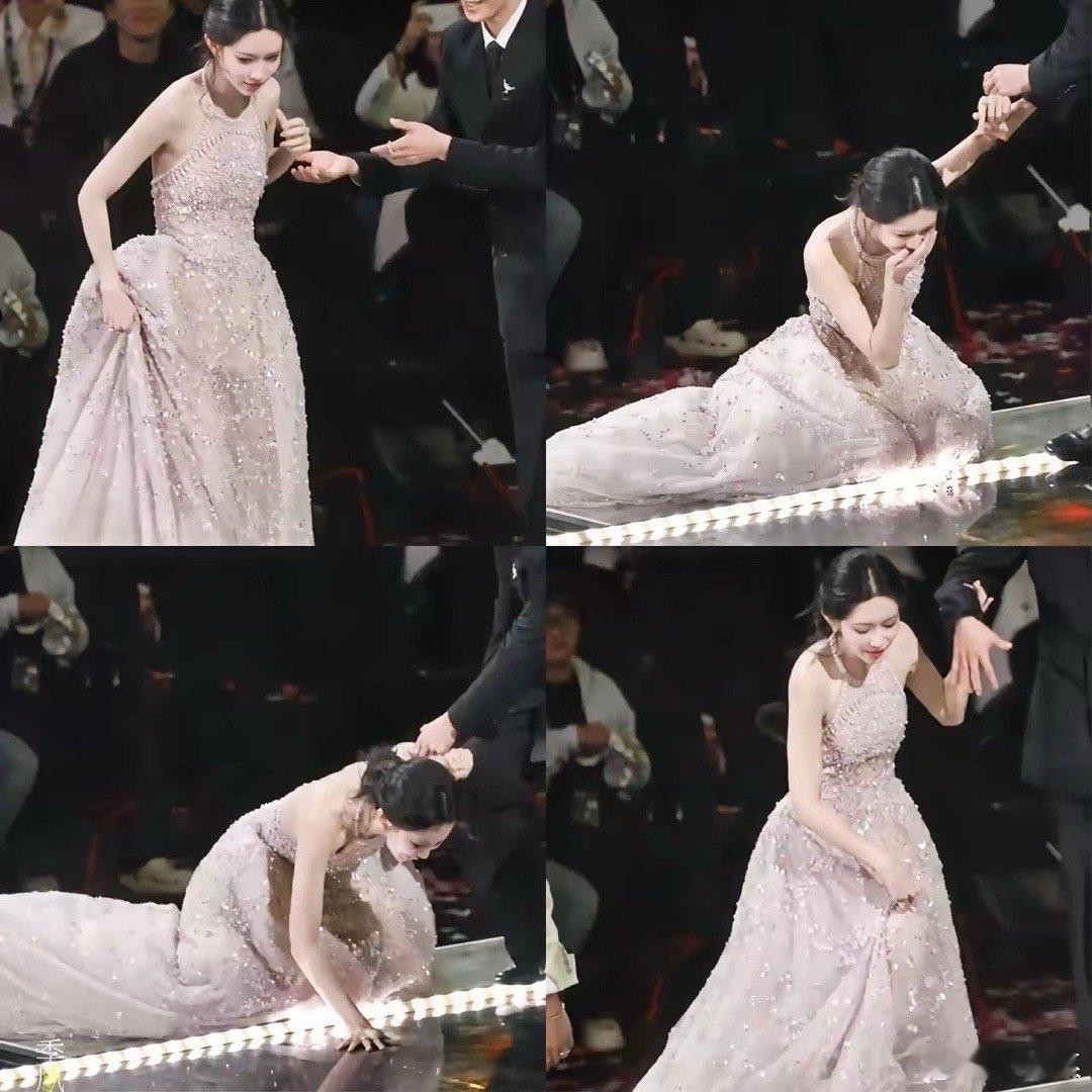 别说今年了，去年连着今年两年最尴尬的人应该都是孟子义了谁能想到这个笨笨的美女能连