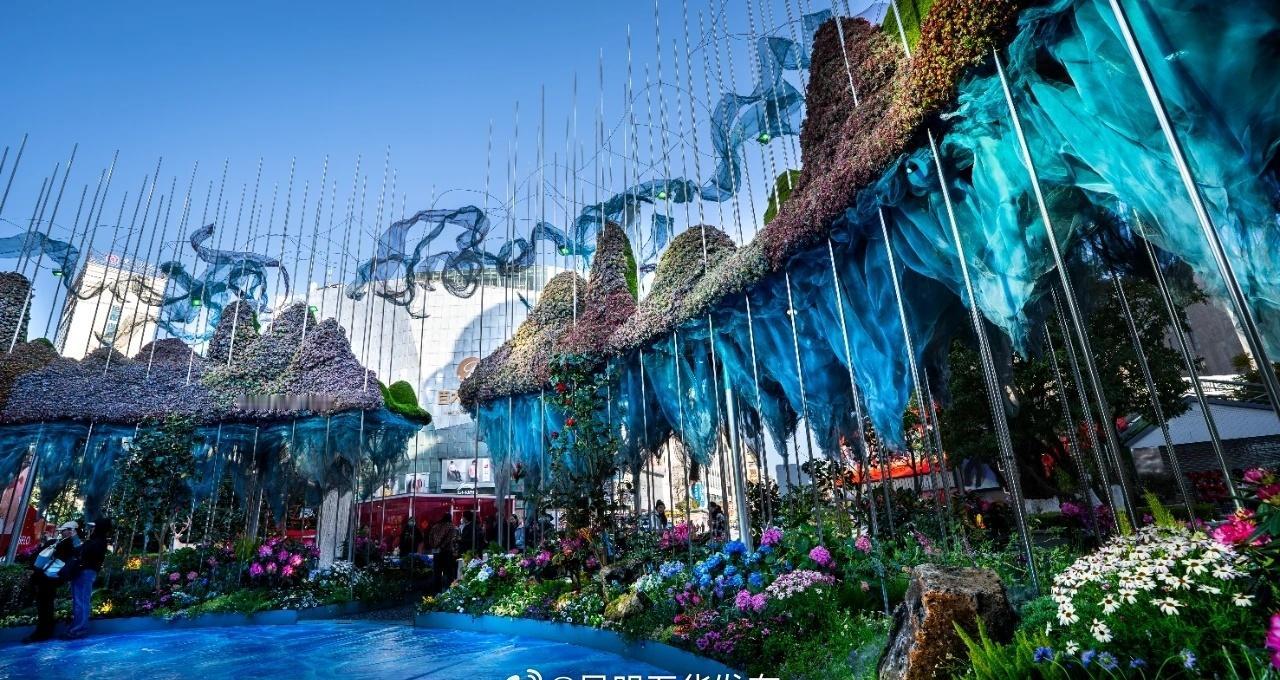 五华 [太阳]马上五华福满年 别在最好的年纪，辜负最好的自己。 ​​​