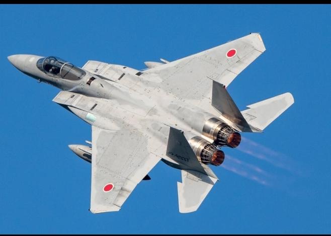 日本，你想干什么！？近日，日本竟然多次派自卫队飞机直接滋扰我海军航母编队训练。我