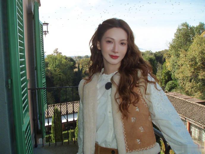 金晨事件印证真诚才是必杀技 意外突发难免慌乱，这是常人也会有的反应，可公众人物的