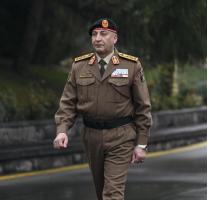 前天晚上利比亚军方的“顶梁柱”哈达德刚结束对土耳其的访问准备回国，没想到一趟航班