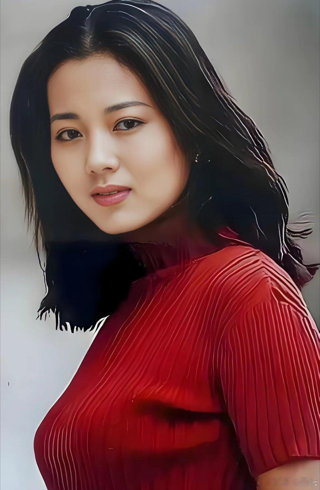 连看两集《种墨园》，这个女演员差点没认出来，就是剧中饰演男主妈妈许秀梅的女演员王